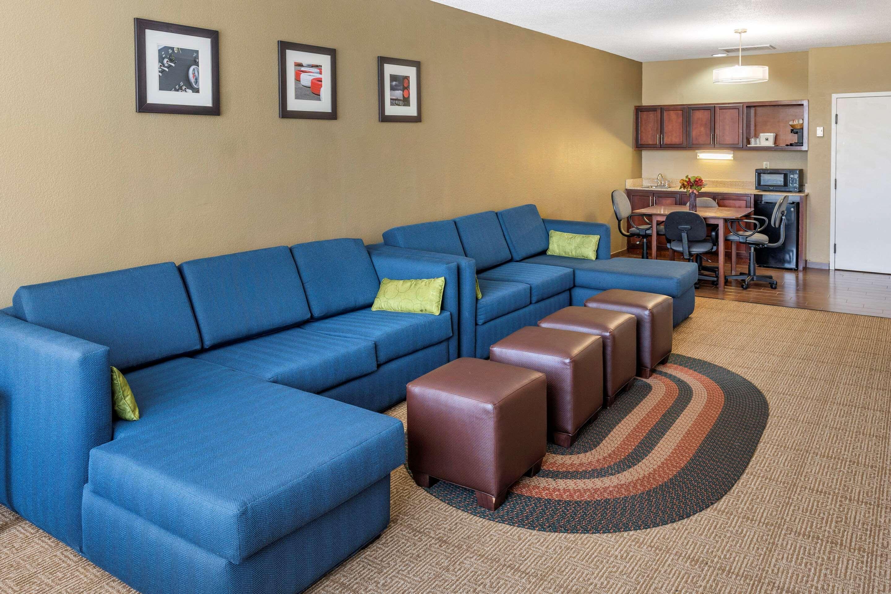 לינקולן Comfort Inn & Suites מראה חיצוני תמונה
