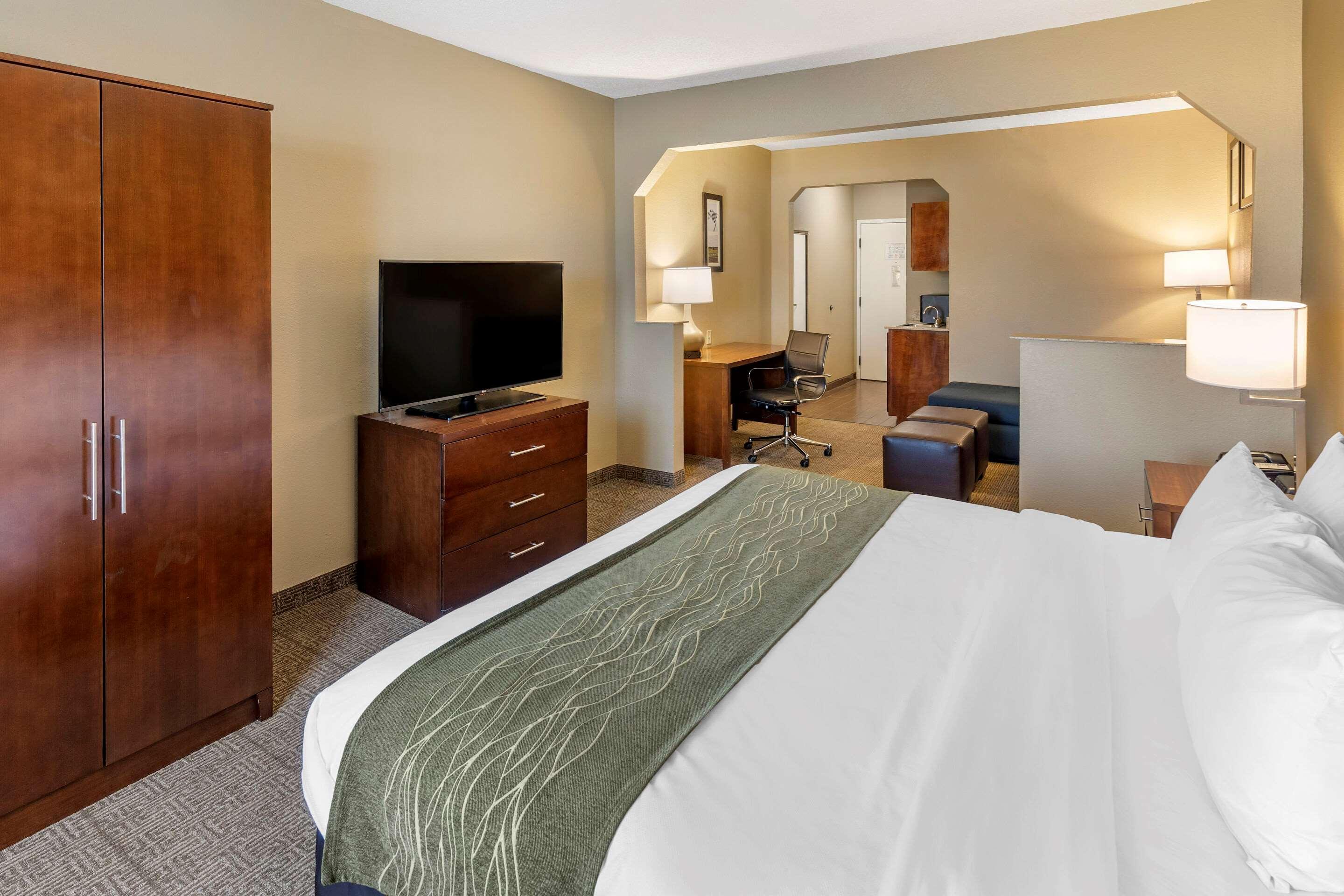 לינקולן Comfort Inn & Suites מראה חיצוני תמונה