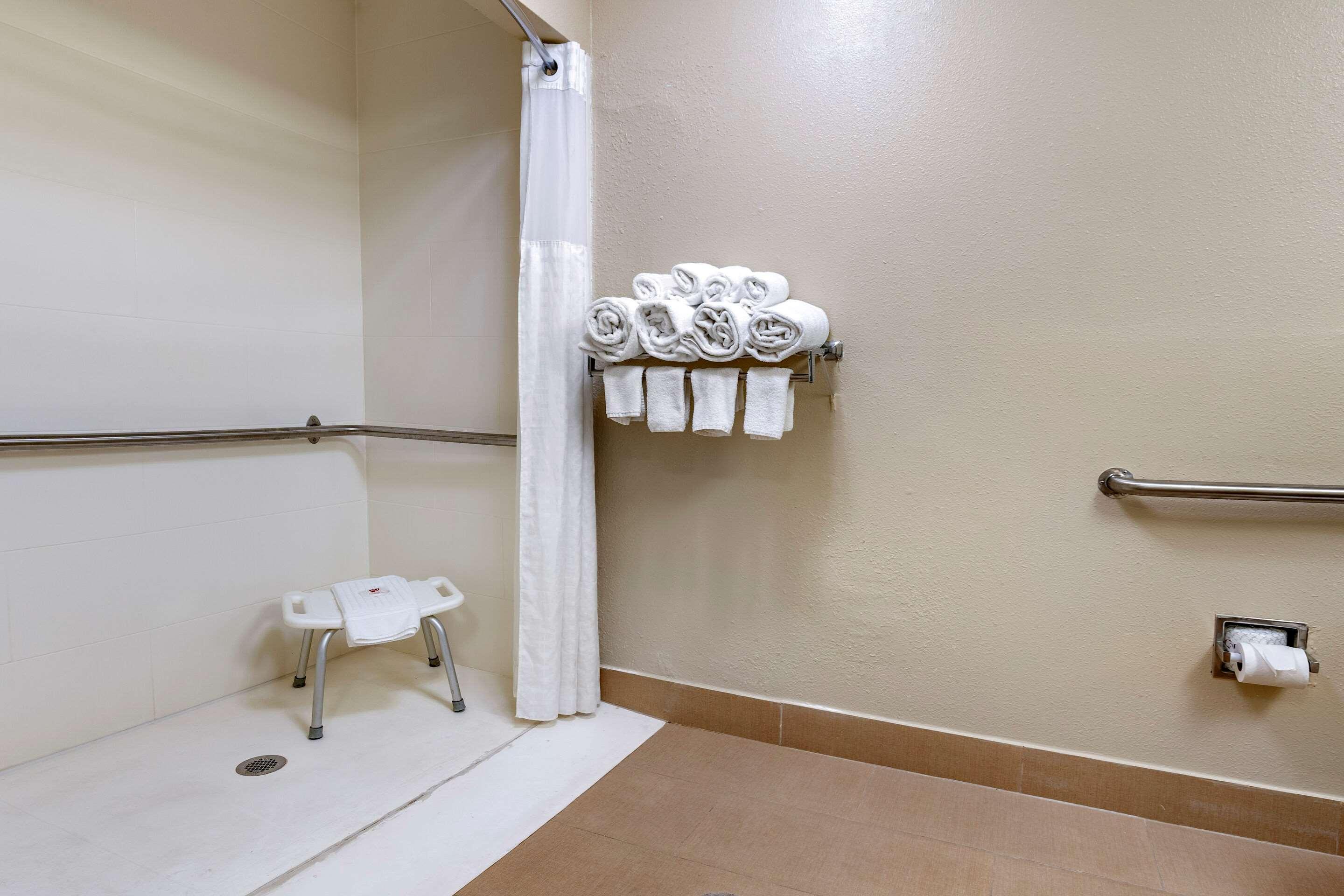 לינקולן Comfort Inn & Suites מראה חיצוני תמונה