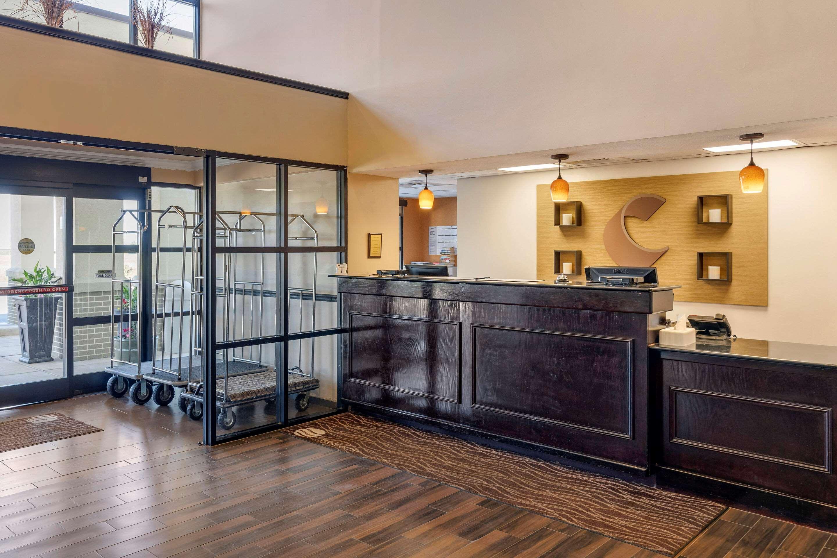 לינקולן Comfort Inn & Suites מראה חיצוני תמונה