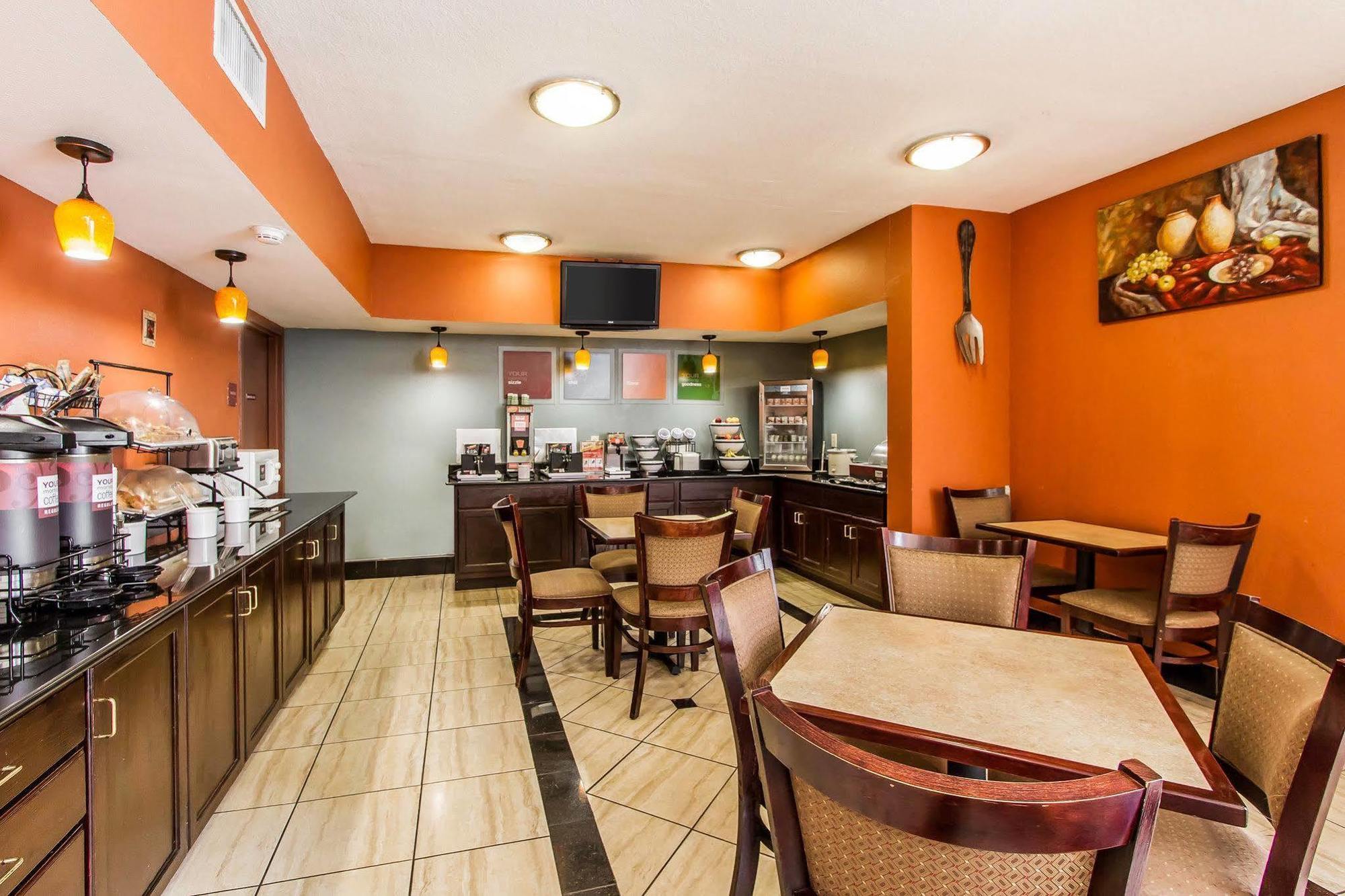 לינקולן Comfort Inn & Suites מראה חיצוני תמונה